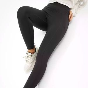 American Eagle Pocket Leggings